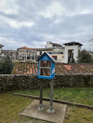 Librairie La boîte à livres 0