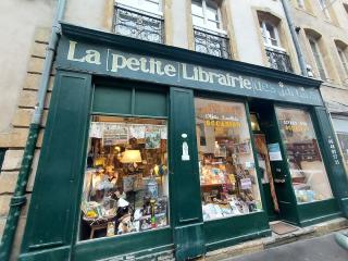 Librairie La [petite] Librairie [des Jardins] 0