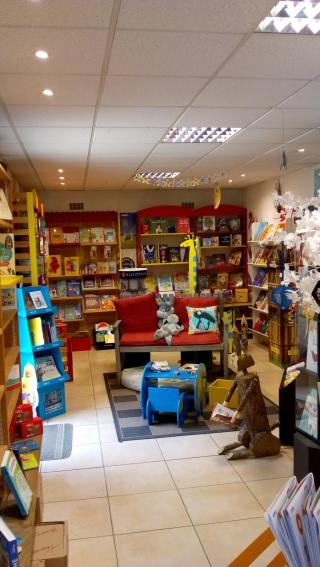 Librairie L'Arbre à Palabres 1