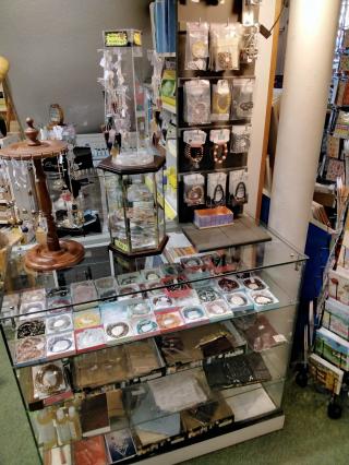 Librairie Librairie Univers - Libraire ésotérique 2