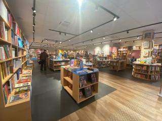 Librairie LIBRAIRIE COMBO 0