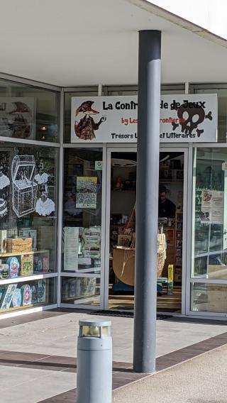 Librairie La Contrebande de Jeux 0