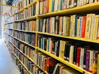 Librairie Librairie Lirandco : Livres Neufs et d'occasion - Espace France Loisirs Montélimar 0
