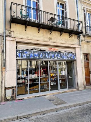 Librairie Le Livre 0
