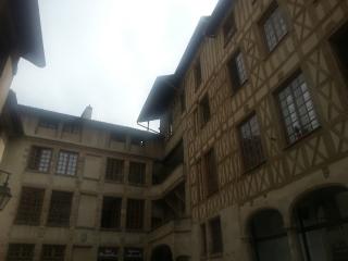 Librairie Anecdotes 0