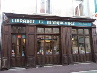 Librairie Librairie Le Marque Page - Saint Marcellin 0