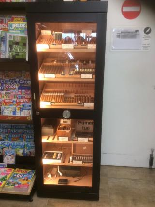Librairie TABAC PRESSE VAPE SHOP - Maison de la Presse 0