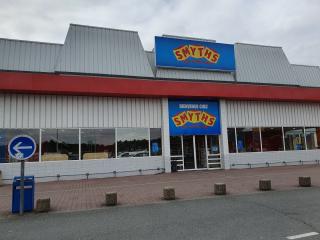 Librairie Smyths Toys Bordeaux 0
