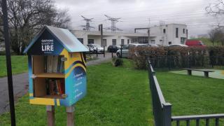 Librairie Boîte à livres LEWENBERG 0