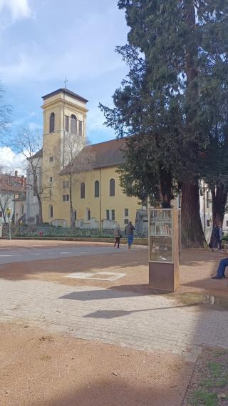 Librairie Boîte à livres 1