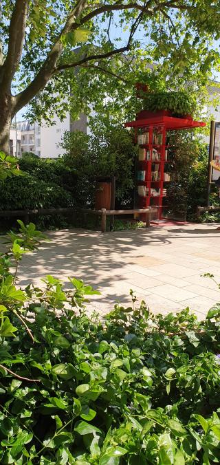 Librairie Boîte à Livres Leclerc 0