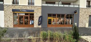 Librairie Maison de la Presse - Mennecy 0