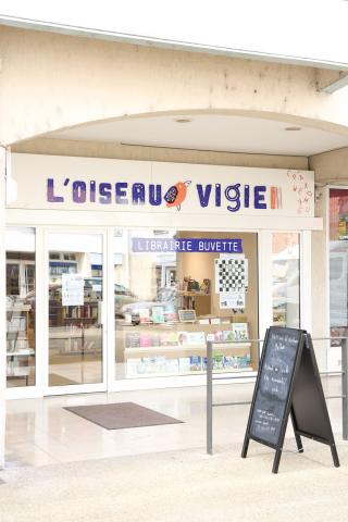 Librairie L Oiseau Vigie librairie buvette 0