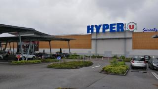 Librairie Hyper U et Drive 0