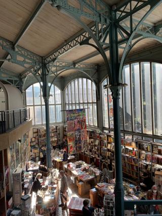 Librairie Halle Saint-Pierre 0