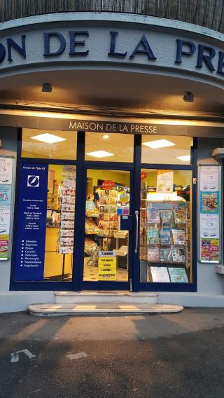 Librairie Presse de L'Isle 02 0