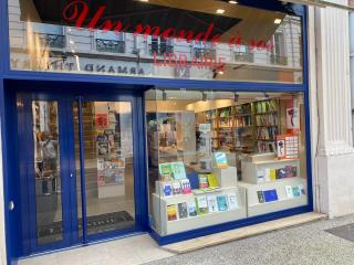 Librairie Librairie Un monde à soi 0