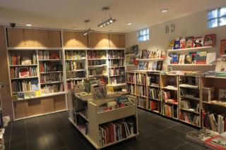 Librairie La Passerelle 0