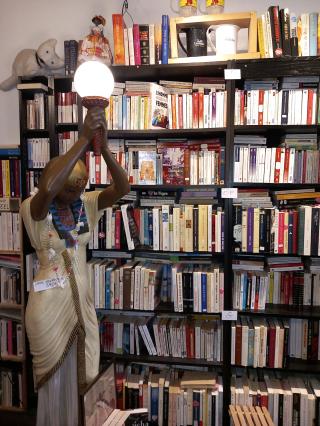 Librairie La grange du chineur 1