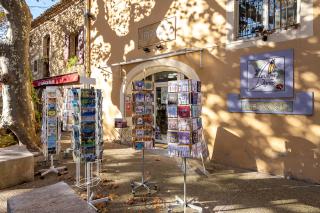 Librairie Feuilles des Vignes 2