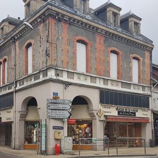 Librairie Le Tabac de Saint Laurent du Pont 2