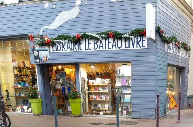 Le Bateau Livre