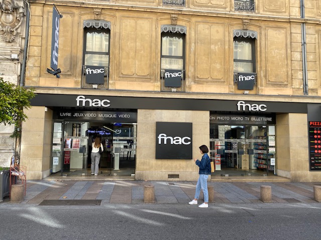 FNAC Avignon