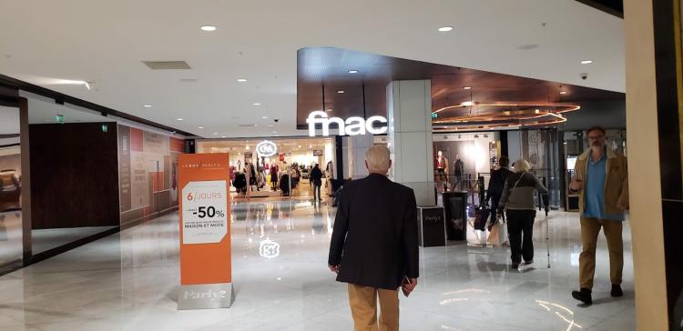 FNAC Parly 2