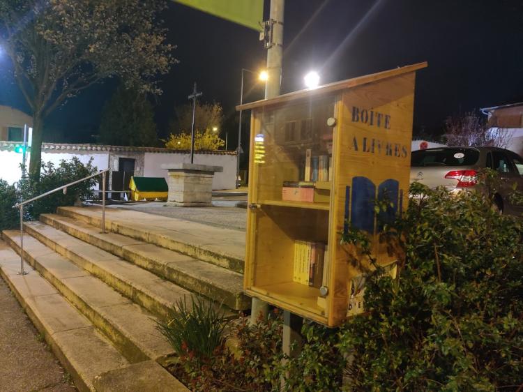 Boîte à livres
