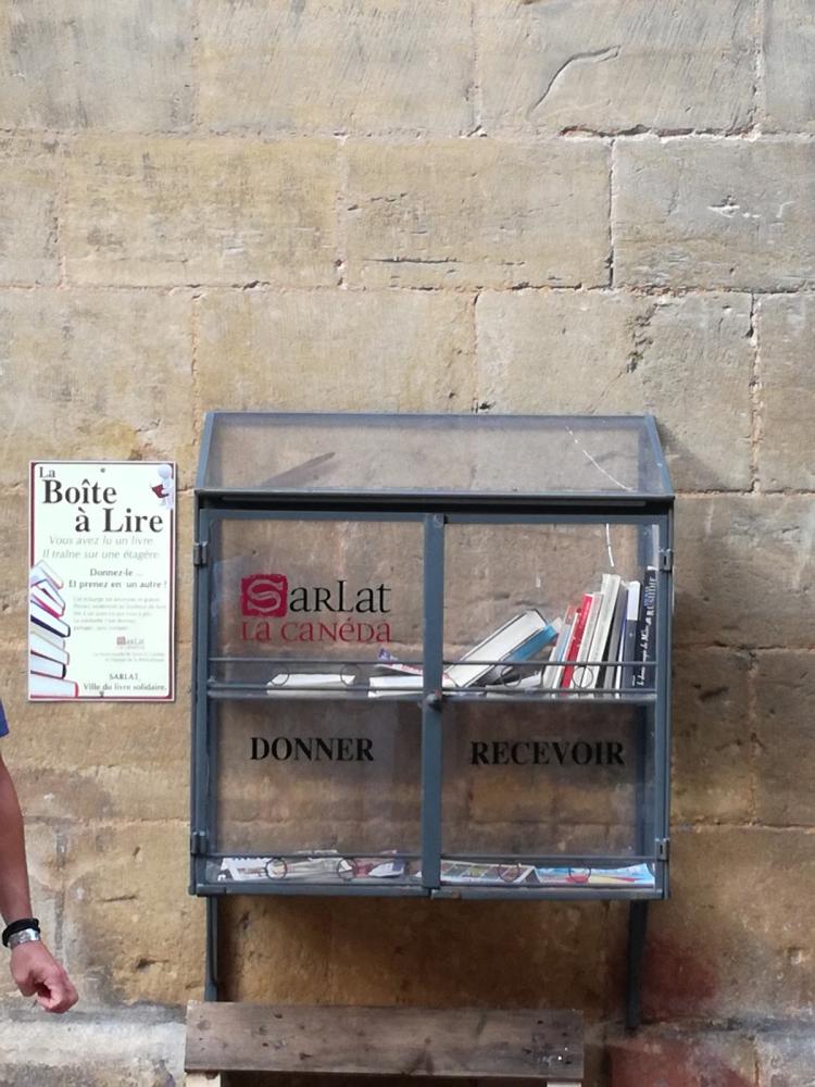 Boite à Lire