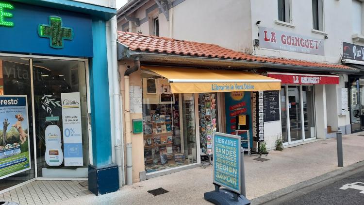 Café Librairíe Le Vent Delire