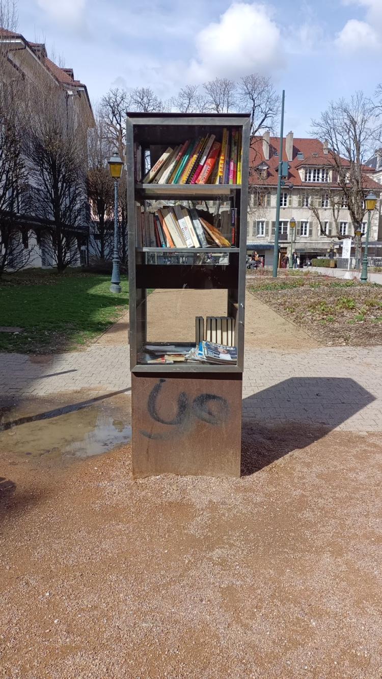 Boîte à livres