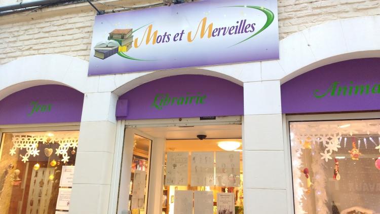 MOTS ET MERVEILLES
